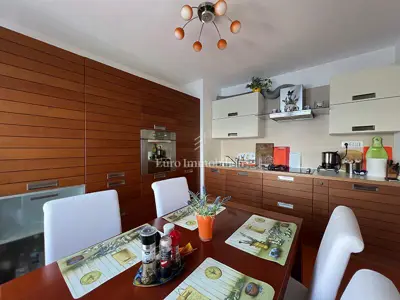 Kuća 229 m², Živogošće - prvi red do mora - 22