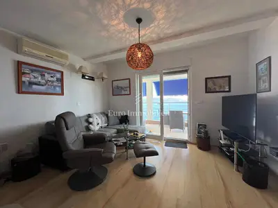 Kuća 229 m², Živogošće - prvi red do mora - 14