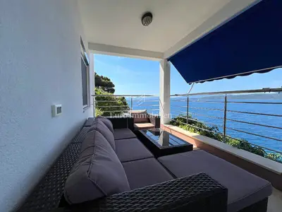 Kuća 229 m², Živogošće - prvi red do mora - 10