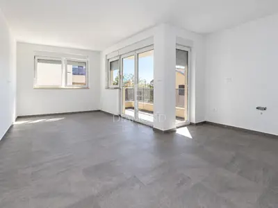 Stan 75 m², Rovinj - mirno predgrađe i balkon - 2