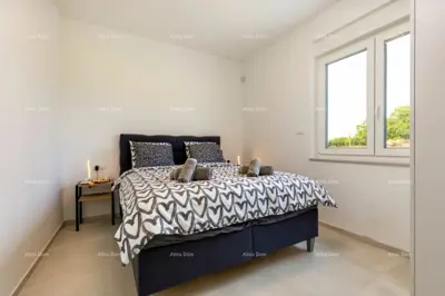 Kuća 130 m², Svetvinčenat - mirno okruženje zelenila - 16