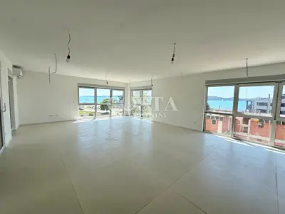 ZADAR, SUKOŠAN - Prostrani penthouse u izgradnji 50 m od mora - 5