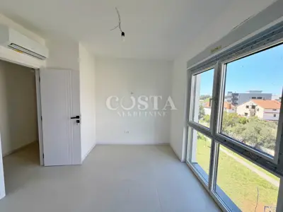 ZADAR, SUKOŠAN - Prostrani penthouse u izgradnji 50 m od mora - 7