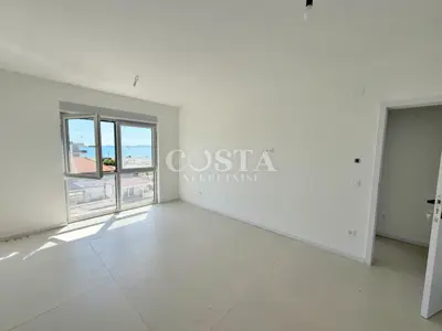 ZADAR, SUKOŠAN - Prostrani penthouse u izgradnji 50 m od mora - 10