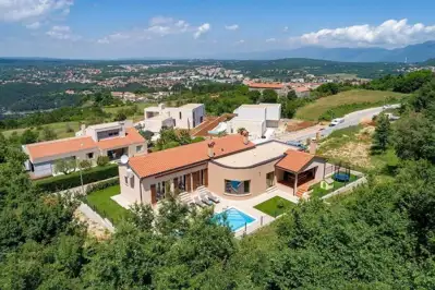 Villa 205 m², Labin - Pool und fußläufig zum Zentrum - 7