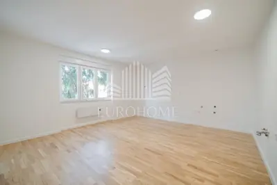 Stan 38 m², Trnje - potpuno adaptiran - 9