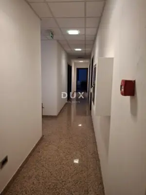 Residential-commercial building 1,132 m², Donja Dubrava - 6