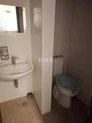 Residential-commercial building 1,132 m², Donja Dubrava - 20