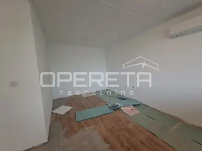 Iznajmljuje se jednosoban stan (52,20 m²) – mogućnost uređenja prema vlastitim ž - 4