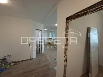 Iznajmljuje se jednosoban stan (52,20 m²) – mogućnost uređenja prema vlastitim ž - 2