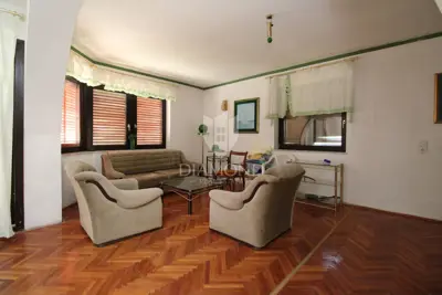 Kuća 320 m², Klenovica - pogled na more i terasa - 10