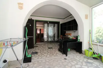 Kuća 320 m², Klenovica - pogled na more i terasa - 17