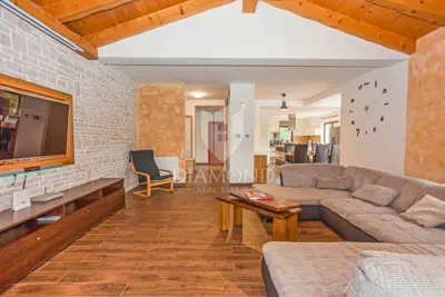 Rovinj, okolica, predivna prostrana kuća na osami - 4