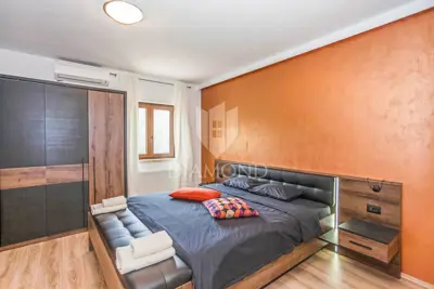 Rovinj, okolica, predivna prostrana kuća na osami - 9