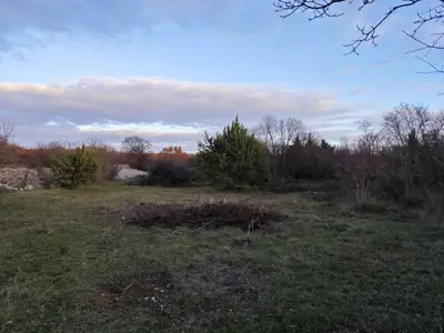 Landwirtschaftsfläche, Krk - Okolica, 1.500 m vom Meer