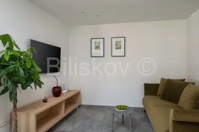 Vis, Komiža - small residential building with 3 apartments - 18
