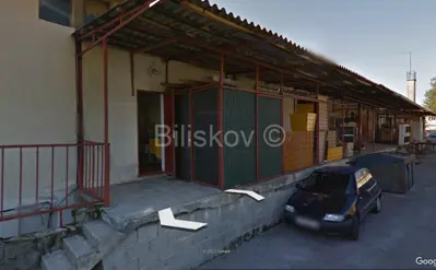 Poslovni prostor 1 548 m², Buzet - velika parcela za parking