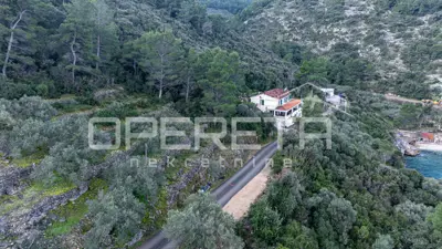 Građevinsko zemljište od 934 m², drugi red od mora, otok Korčula - 12