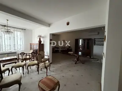 ZADAR, PLOVANIJA - Flexible commercial space 200 m² - 4