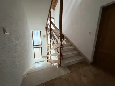 ZADAR, PLOVANIJA - Flexible commercial space 200 m² - 10