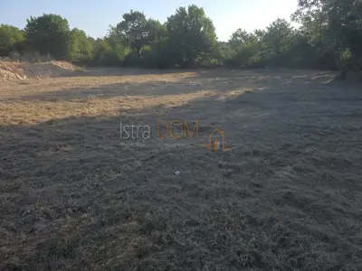 Baugrundstück mit einer Fläche von 1.228 m² - 9