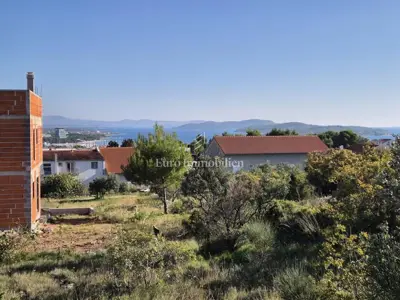 Bauland in Vodice, Meerblick und ruhige Lage - 3
