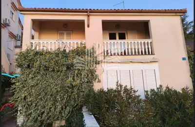 Kuća pet apartmana, garaža, 2 vpm, drage, pakoštane - 4