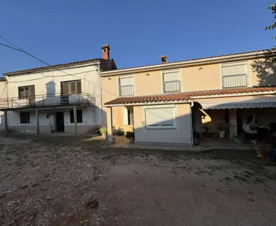 Estate in a peaceful location, Marčana, surroundings, Istria