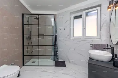 Kuća 160 m², Šegotići - moderna obiteljska kuća - 12