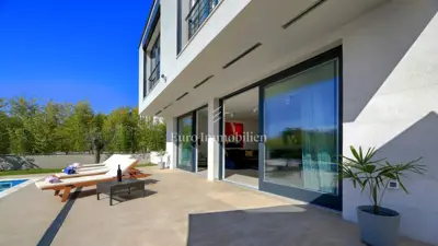 Villa 212 m², Malinska na Krku, bazen i pogled na more - 3