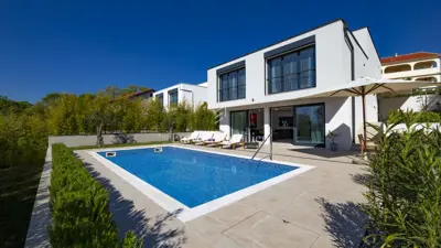 Villa 212 m², Malinska na Krku, bazen i pogled na more - 2