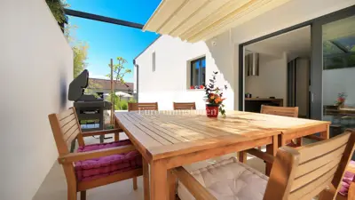 Villa 212 m², Malinska na Krku, bazen i pogled na more - 18