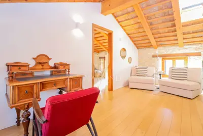 Novigrad, okolica! Predivna kamena vila s bazenom! - 19