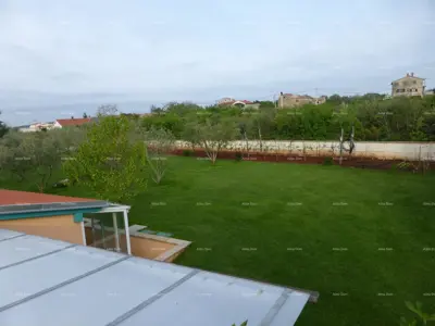 Prodaje se vila, blizina Marčane. - 12