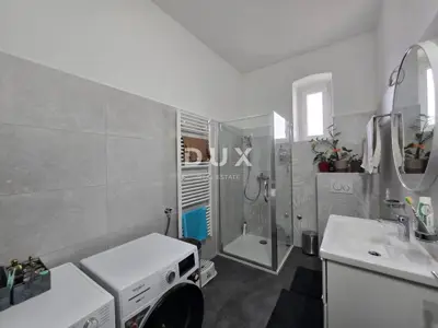 Apartment 61.8 m², Pula Centar - 2 bedrooms - 9