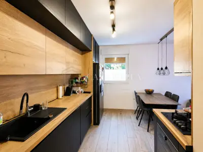 Rijeka, Podmurvice | 2 rooms + living room, 65 m² - 2