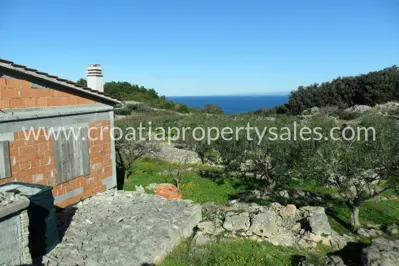 Poljoprivredno zemljište 3.336 m², Vis - pogled na more - 3
