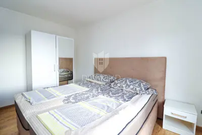 House 400 m², Poreč - pool and spacious yard - 17