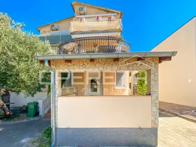 Wohnung 60 m², Srima - 2 Schlafzimmer, Terrasse - 12