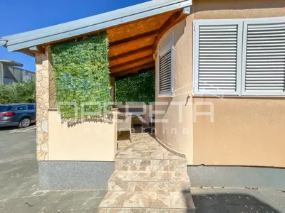Wohnung 60 m², Srima - 2 Schlafzimmer, Terrasse - 13