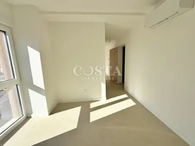 Wohnung zum Kauf in Višnjik, 72 m² - 6