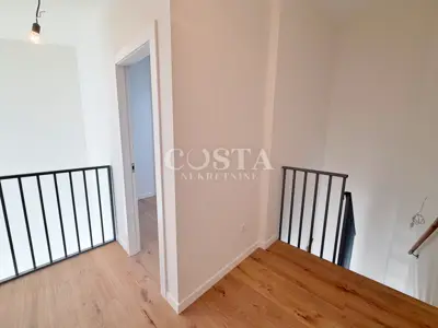 Wohnung zum Kauf in Višnjik, 72 m² - 9