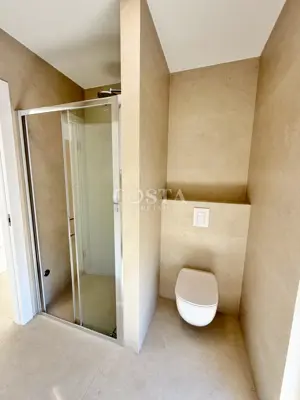 Wohnung zum Kauf in Višnjik, 72 m² - 5