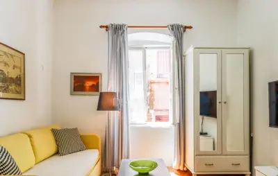 Wohnung 44 m², Rovinj Zentrum - Lage in der Altstadt - 2