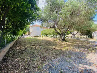 Kuća, Brač, 240 m², 790 000 € - 4