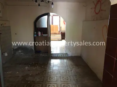 Kuća, Brač, 240 m², 790 000 € - 11