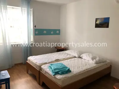 Kuća, Brač, 240 m², 790 000 € - 10