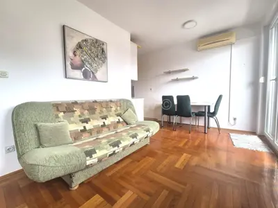 Garsonijera 28 m², Jarun, balkon s pogledom - 4