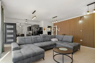 Villa 250 m², Bribir - Meerblick und beheizter Pool - 15