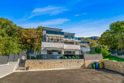 Villa 250 m², Bribir - Meerblick und beheizter Pool - 2